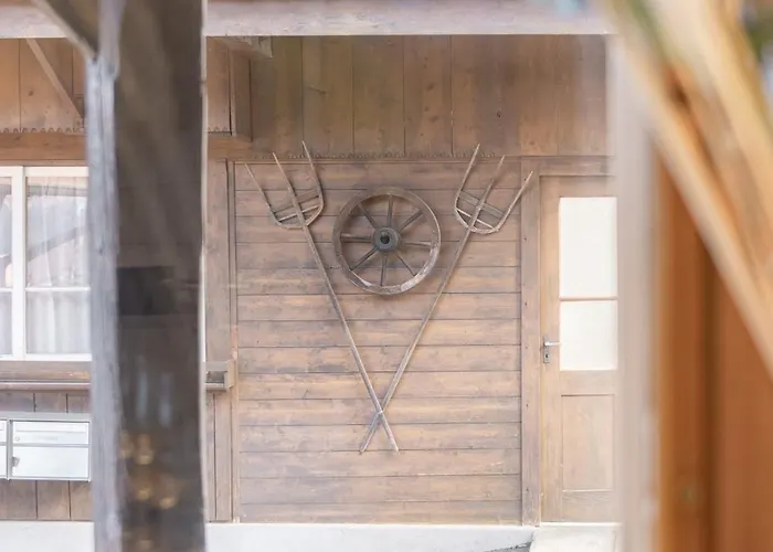 Skandi Mit Seesicht Nahe Interlaken شقة *