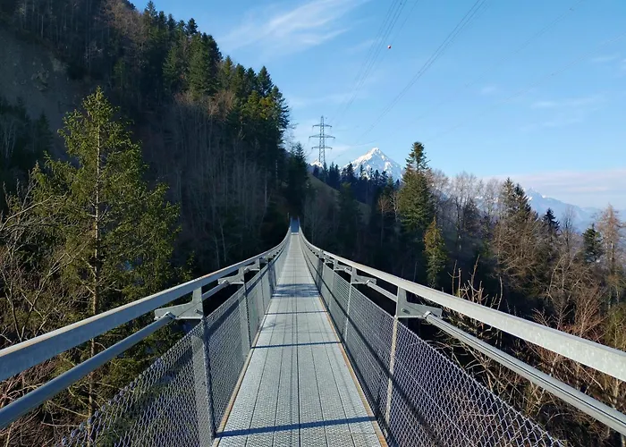 شقة Skandi Mit Seesicht Nahe Interlaken