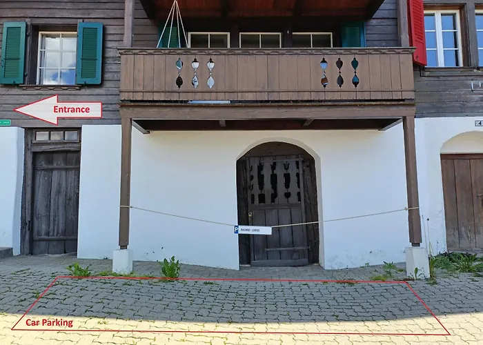 Skandi Mit Seesicht Nahe Interlaken *